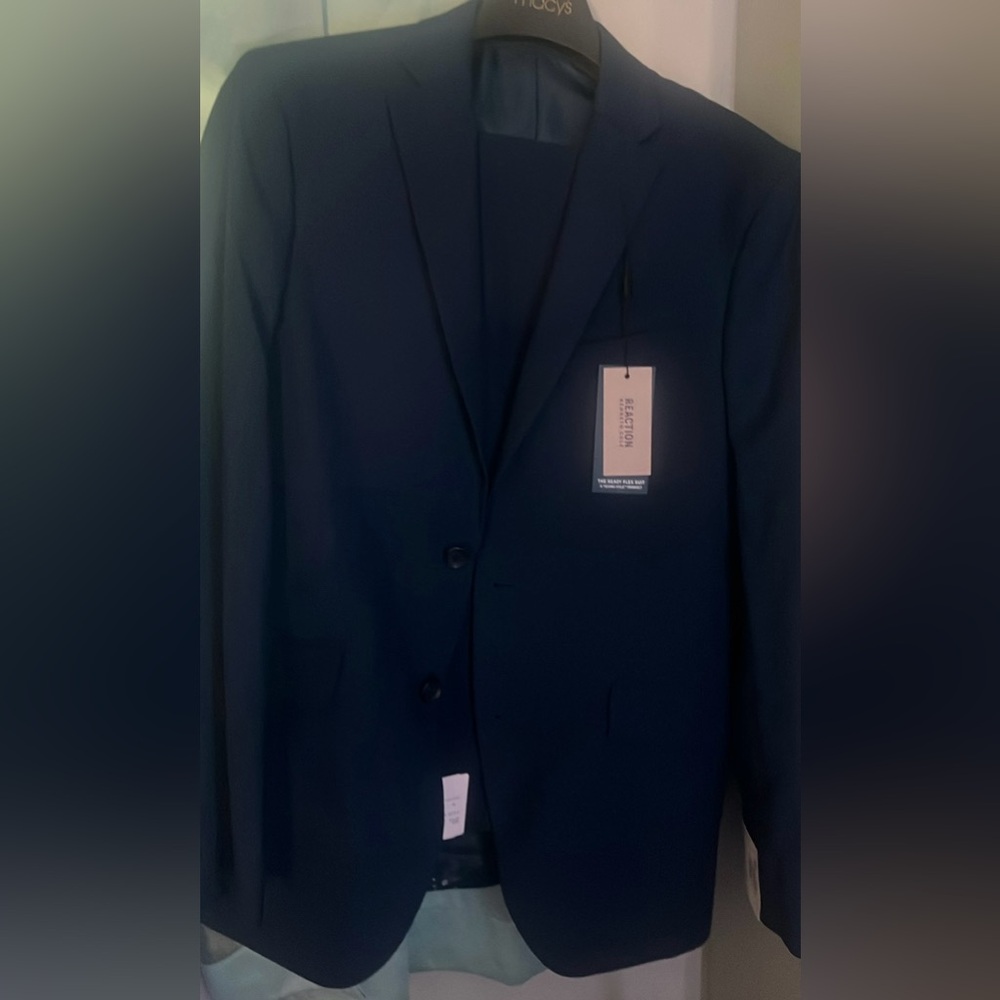 Kenneth Cole Suit New with tags